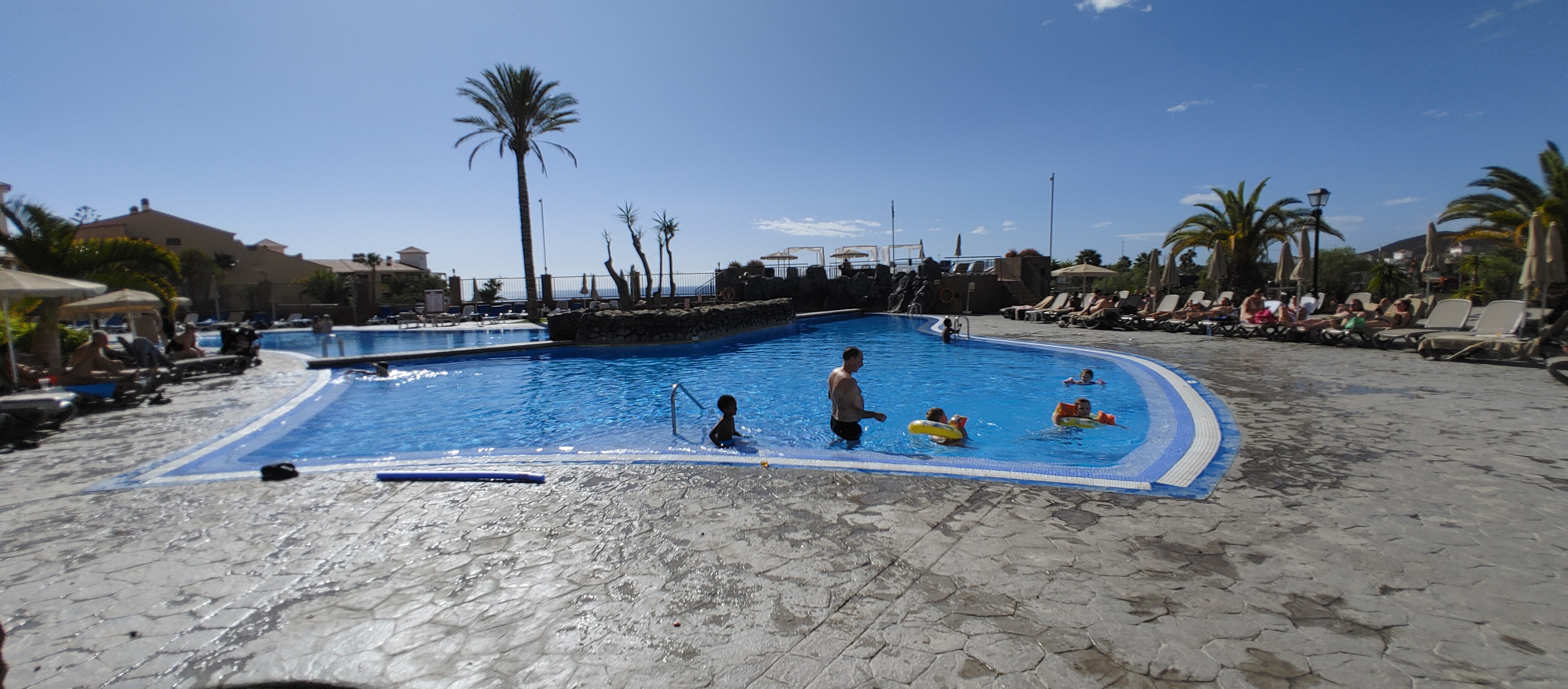 Bazén – Grand Muthu Golf Plaza Hotel